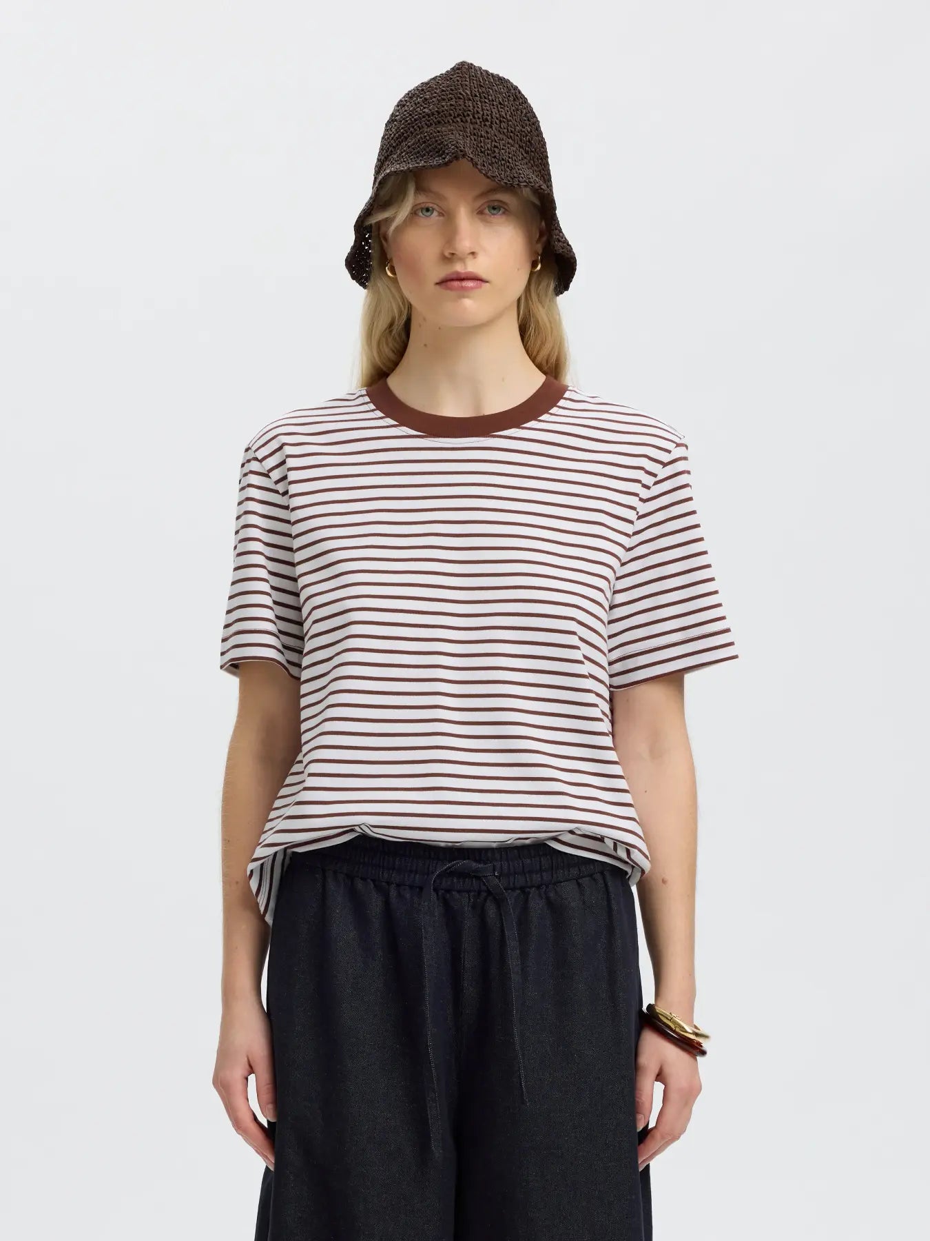 SLWESSENTIAL SS BOXY TEE