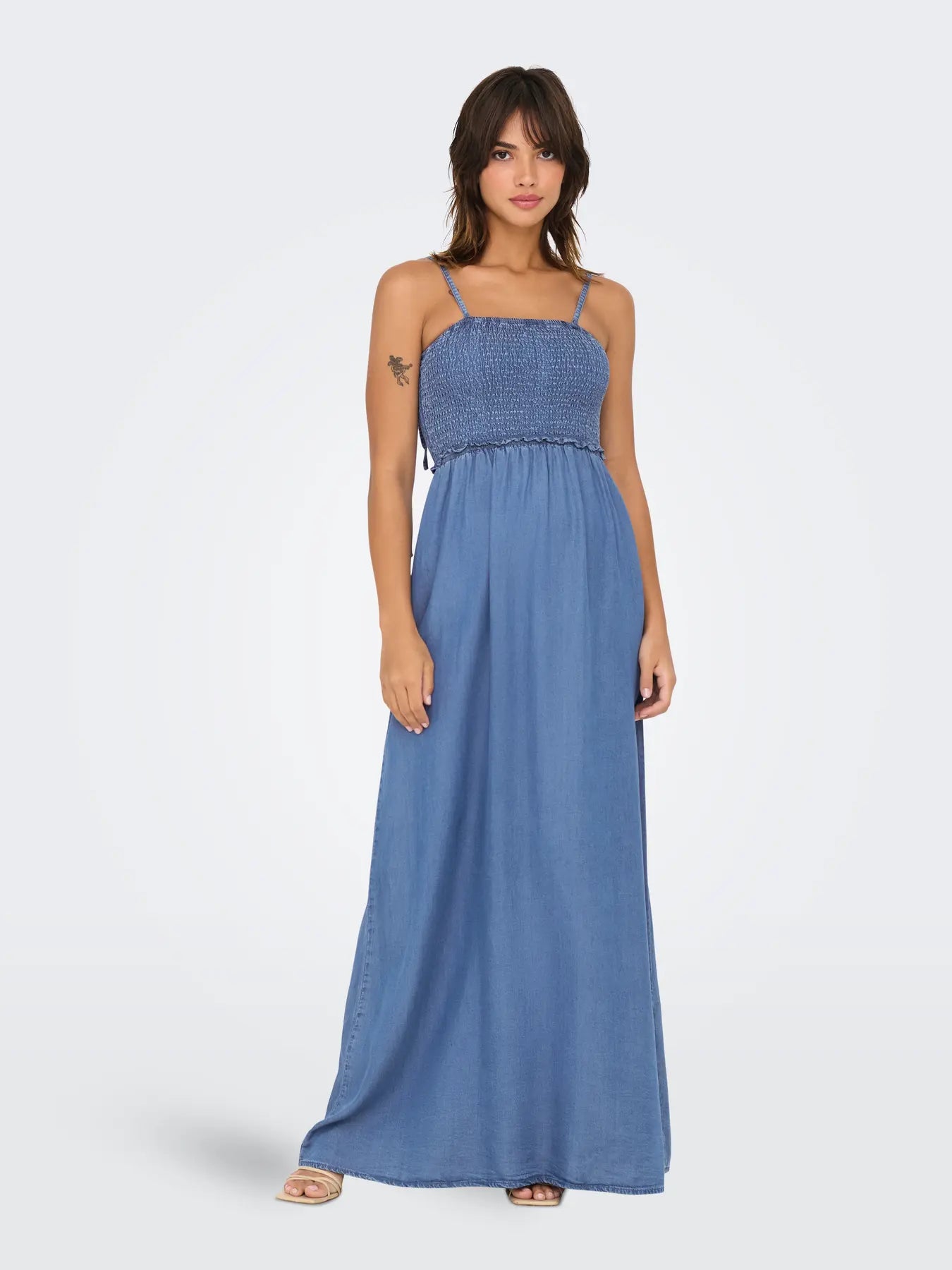 ONLCHARIS LIFE SMOCK MAXI DRESS