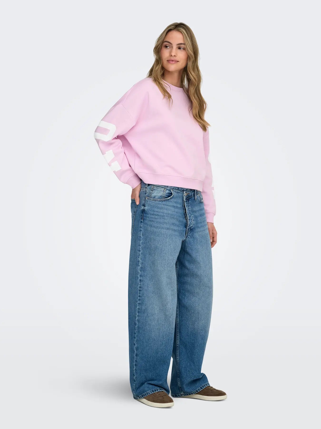 ONLSWEAT L/S BACK/SLEEVE PRINT