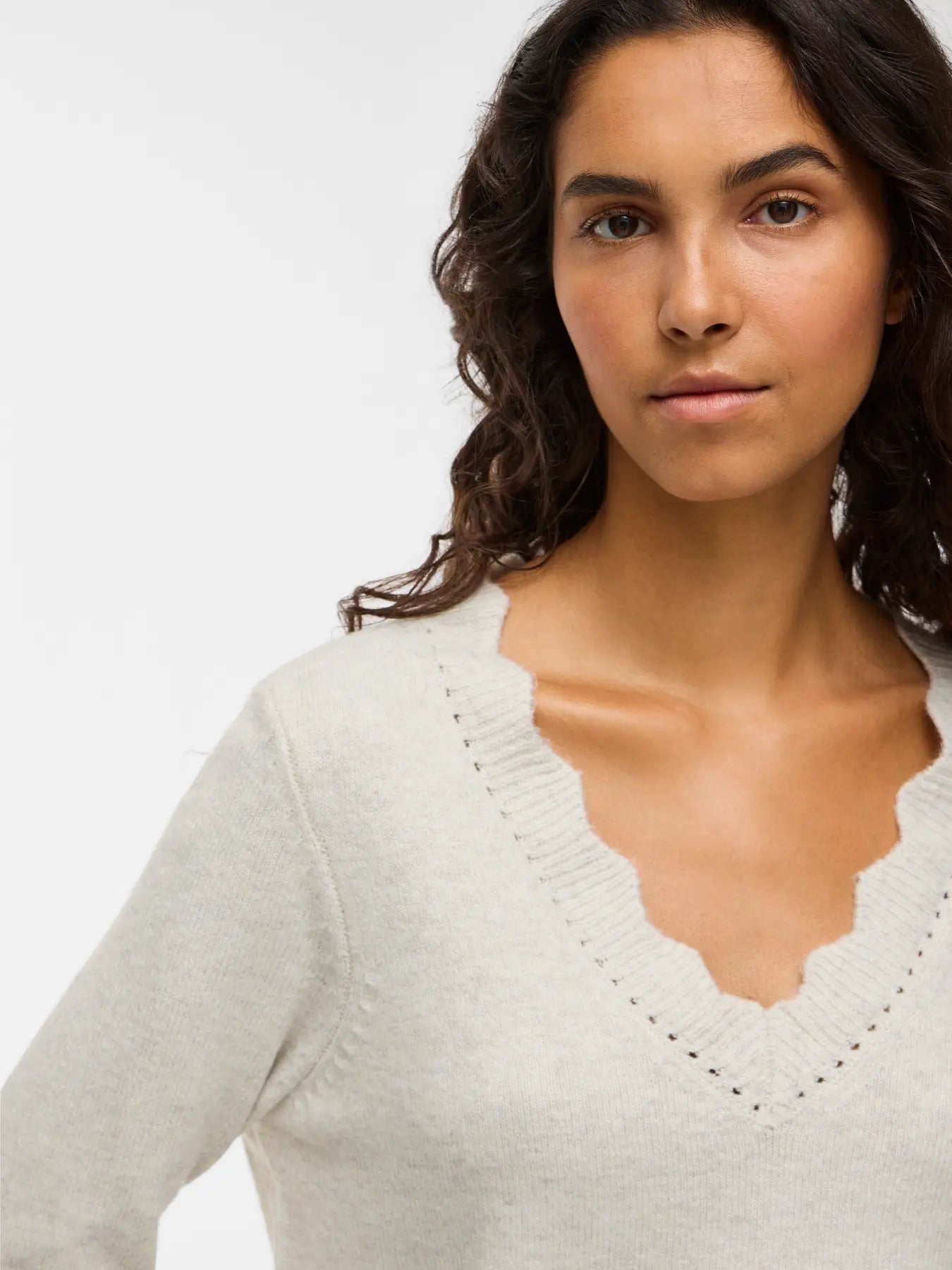 VINIKOLINA V-NECK L/S KNIT TOP