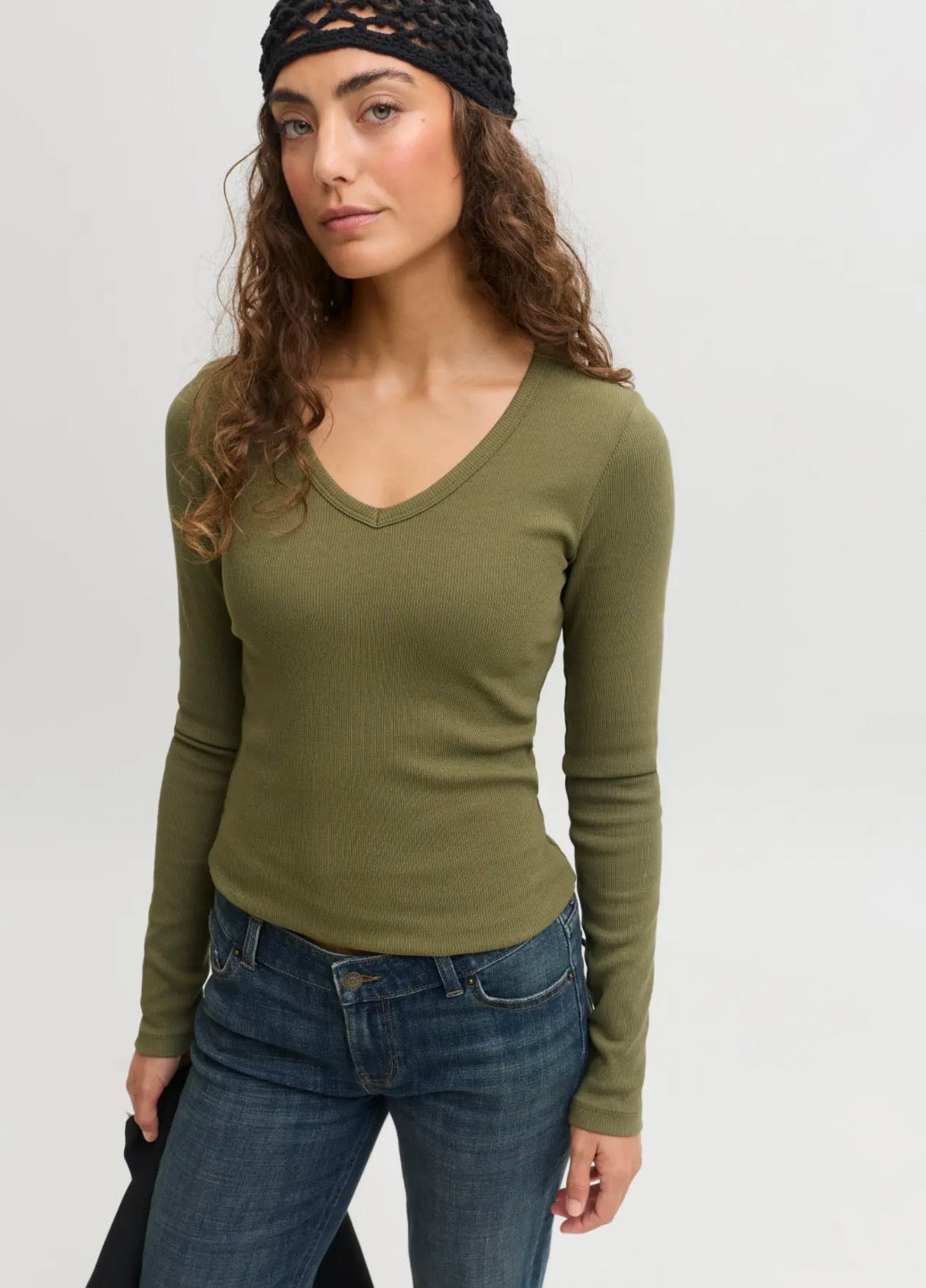 JXFREYA V-NECK TOP