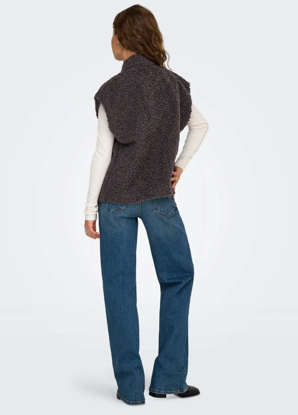 Onlnaya Teddy Waistcoat