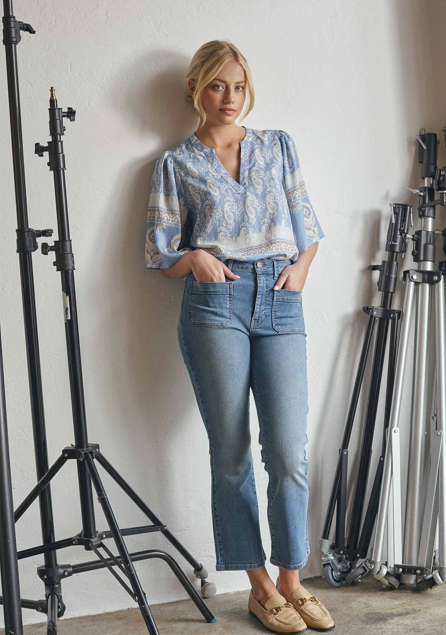 Bologna Kickflare Jeans - Mid Denim