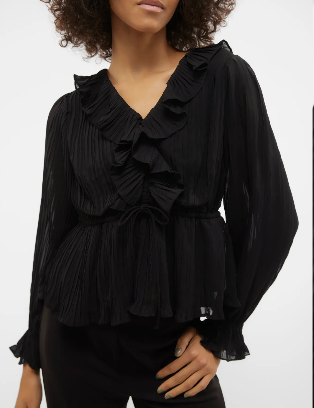 VMDORA L/S FRILL PLEAT TOP