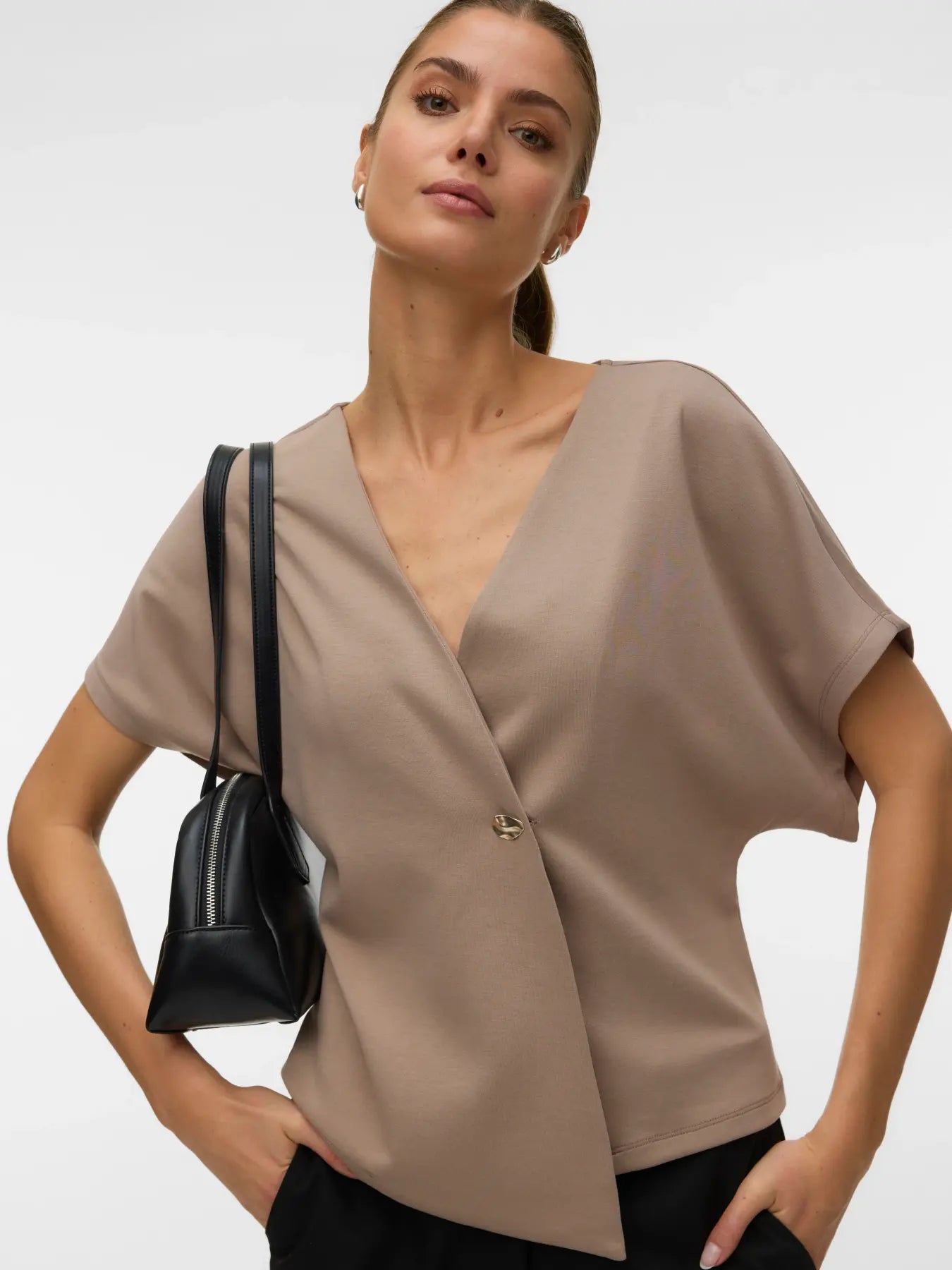 VMSMILLA SONJA SS V-NECK TOP