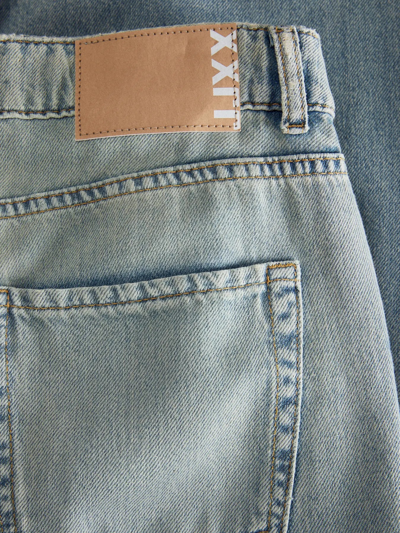JXTOKYO WIDE HW JEANS R6167