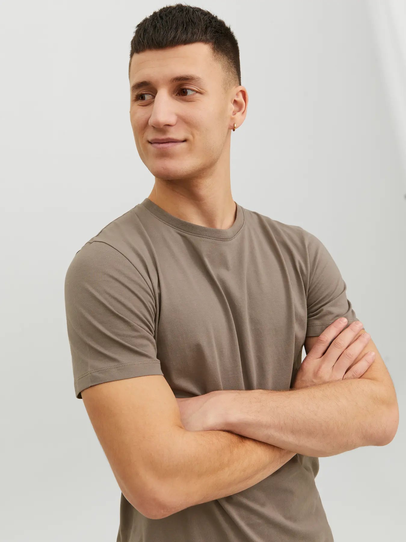 JJEORGANIC BASIC TEE