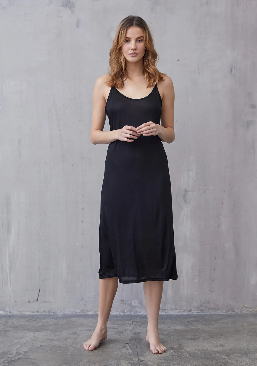 Nugga Long Underdress