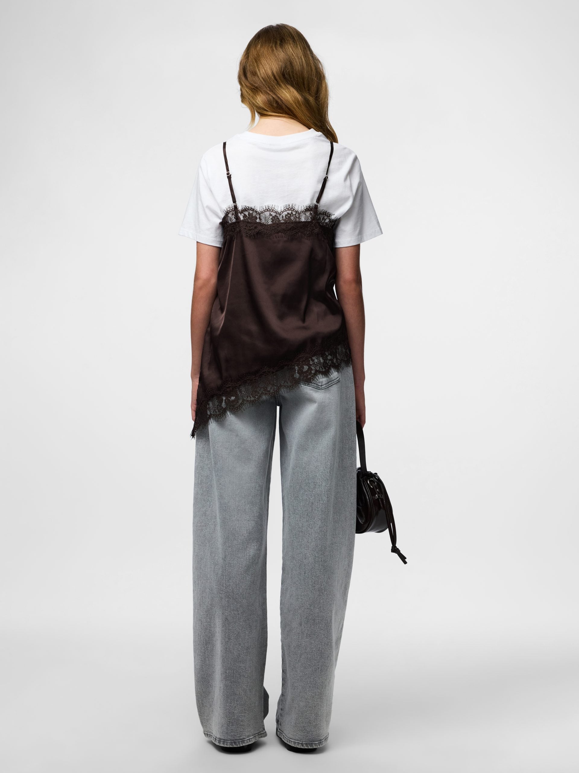 PCNOMI STRAP SATIN LACE TOP