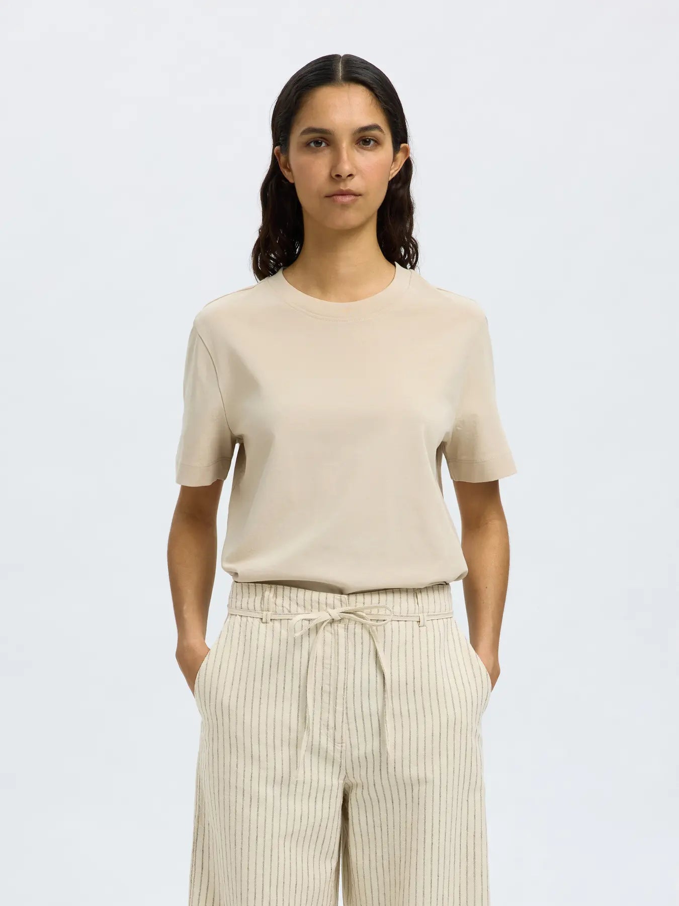 SLWESSENTIAL SS BOXY TEE