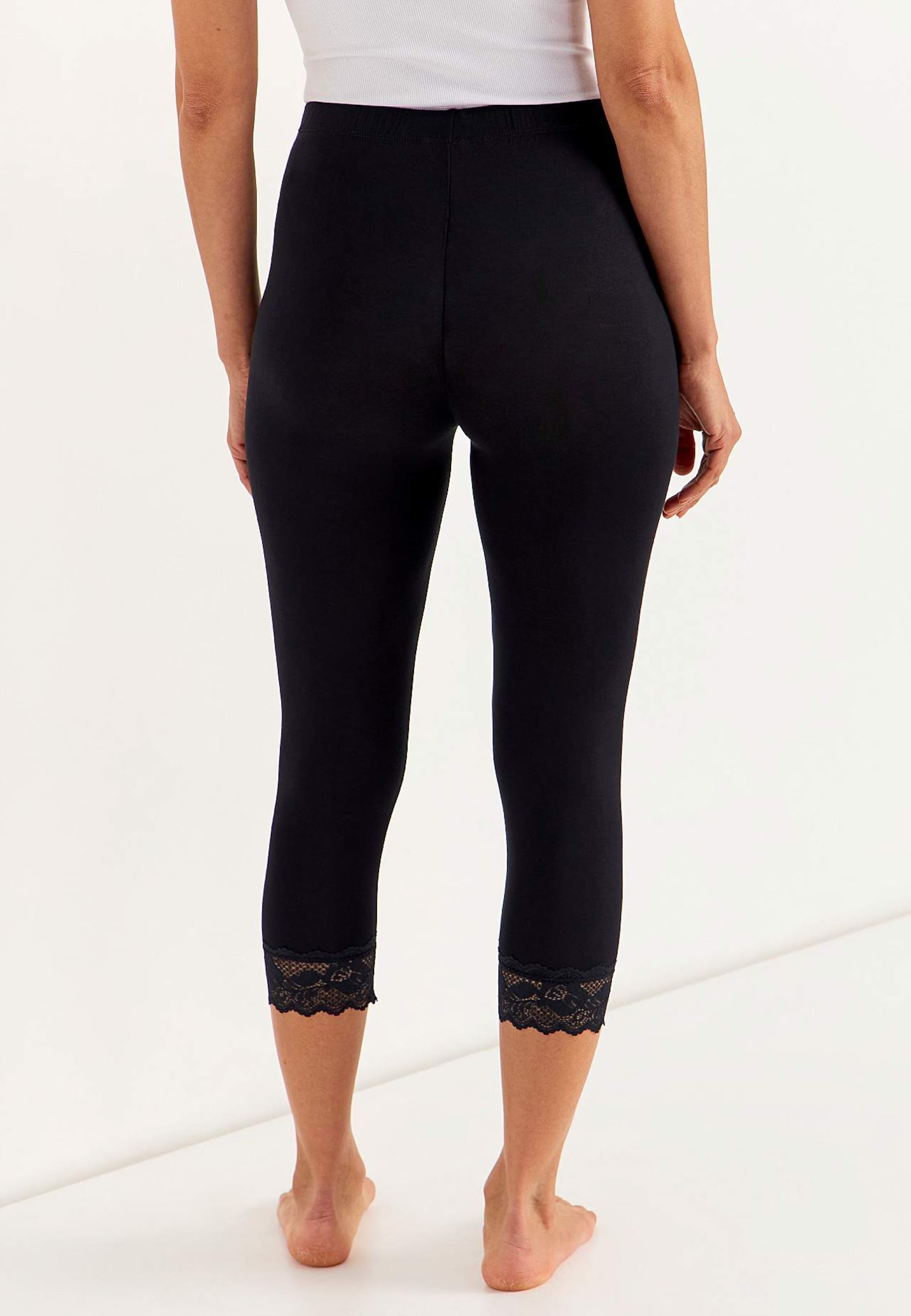 Susanne Lace Leggings