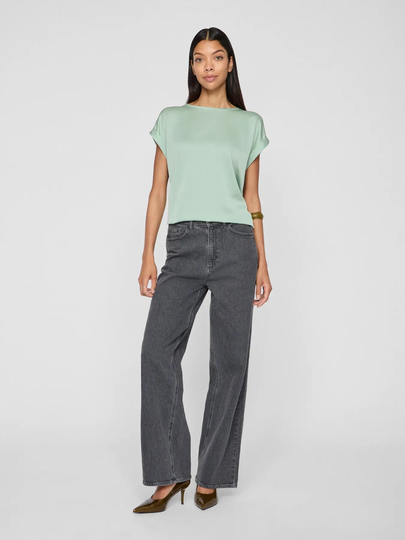 VIELLETTE S/S SATIN TOP