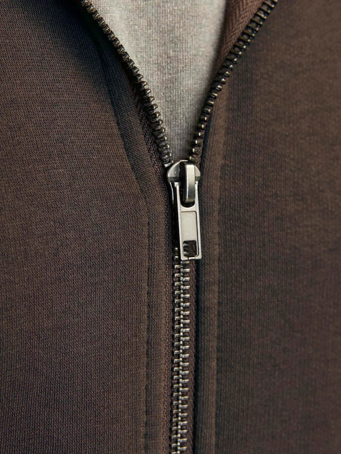 JJESTAR BASIC SWEAT ZIP HOOD