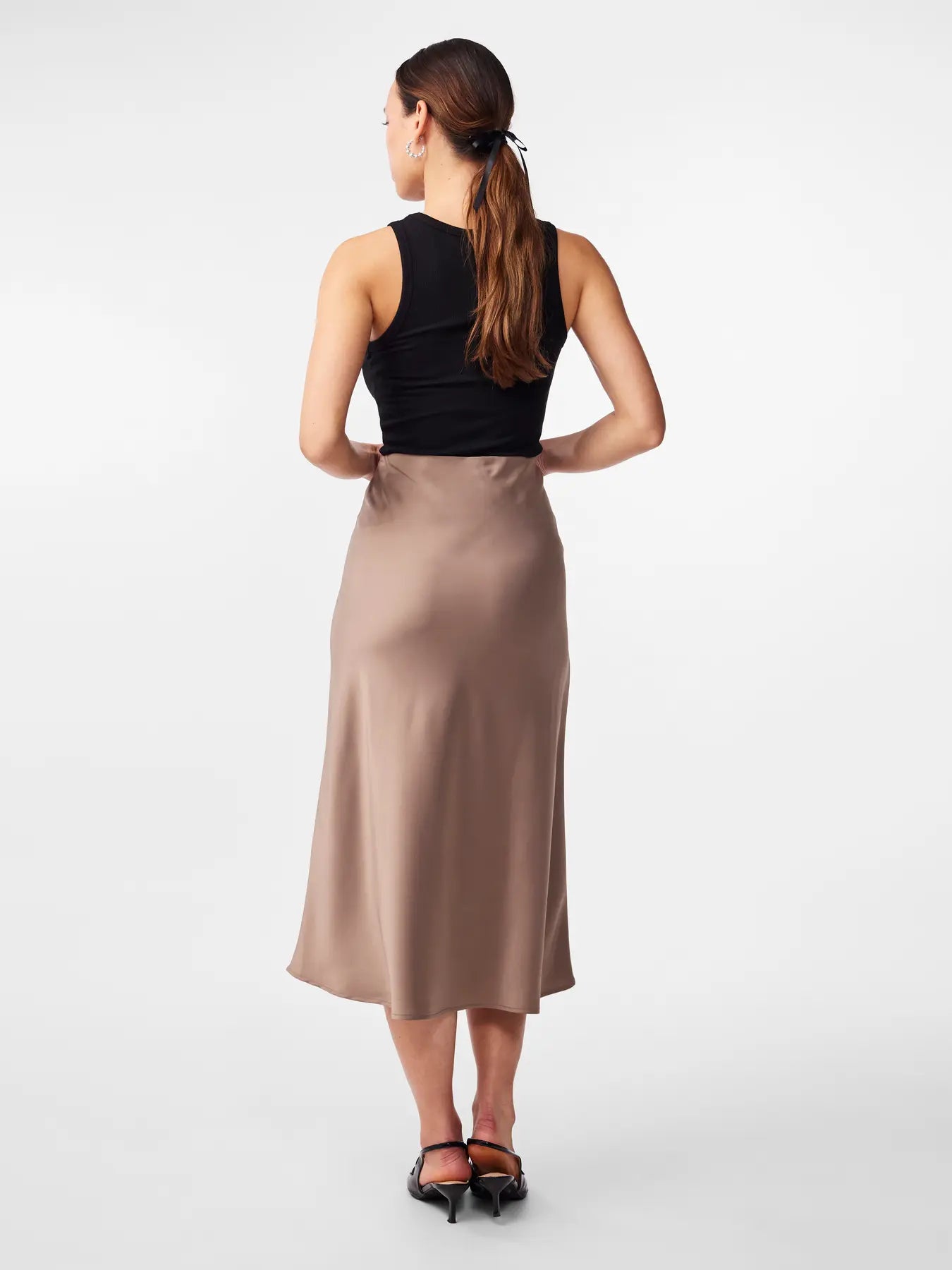 YASPELLA HW MIDI SKIRT