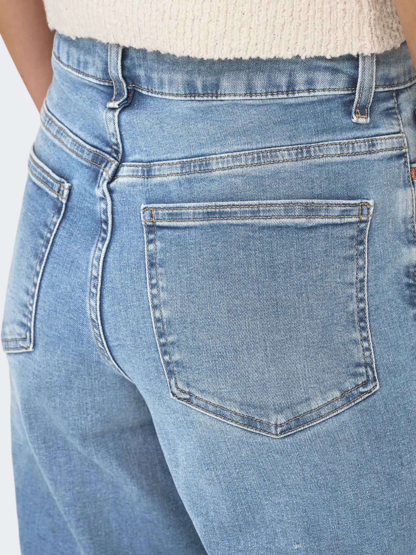ONLMADISON BLUSH HW WIDE DNM CRO371