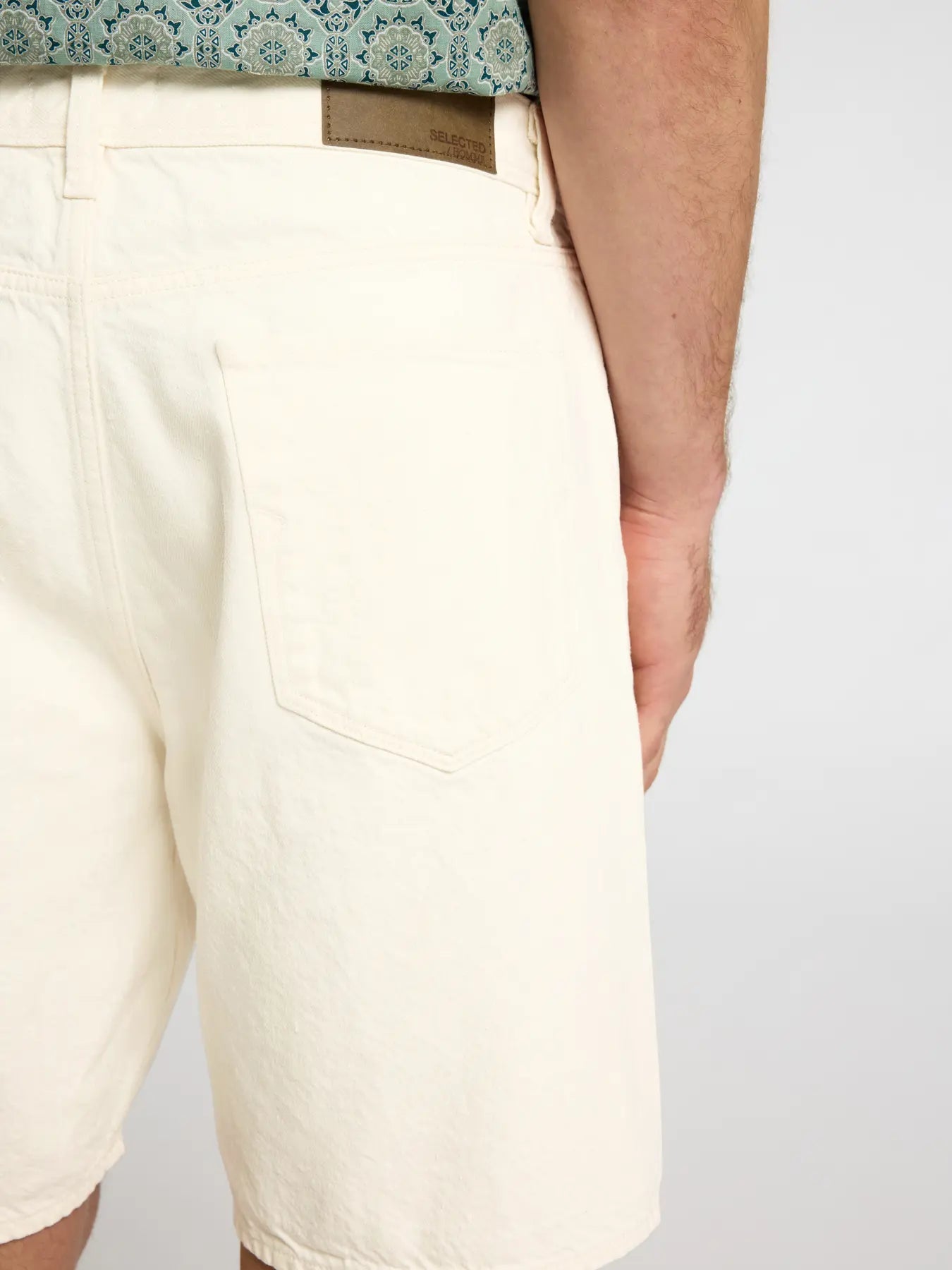 SLHREG ALEX 201 ECRU HEMP SHORTS
