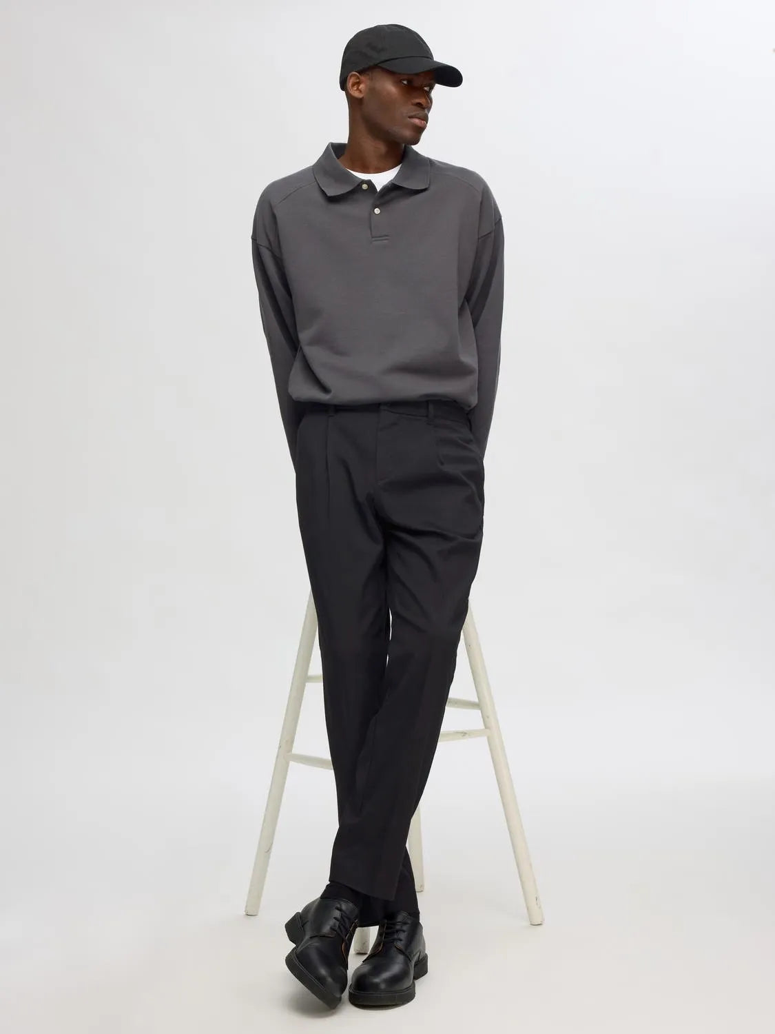 SLH190-REG TAPERED LEROY PLEAT PANT