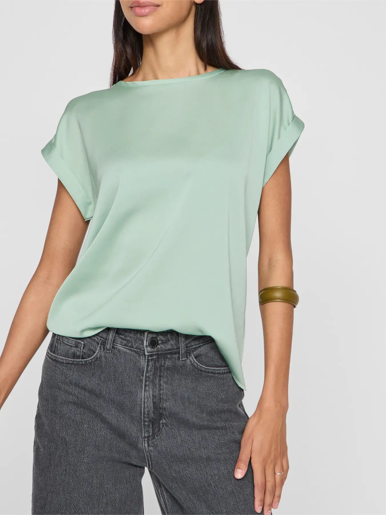 VIELLETTE S/S SATIN TOP