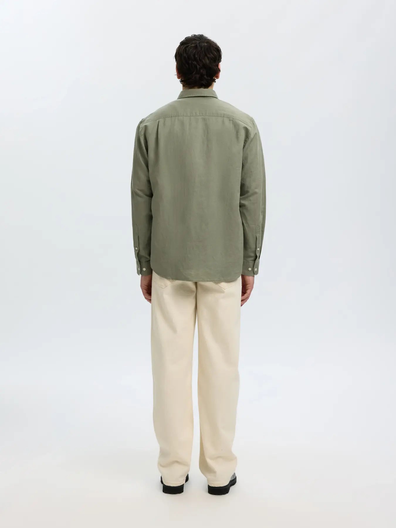 SLMREGCLAUS CLAY LINENBLEND LS SHT