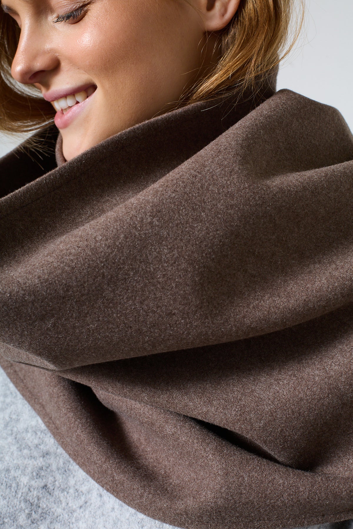 Caleb Scarf