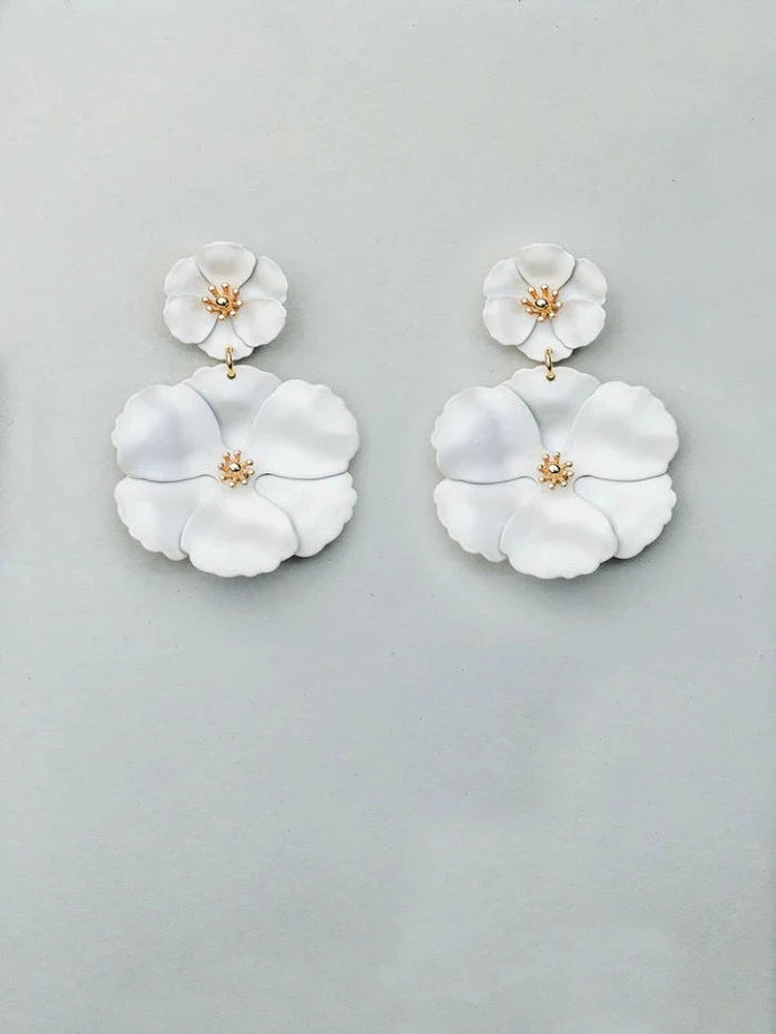 Flower Twin Earrings White