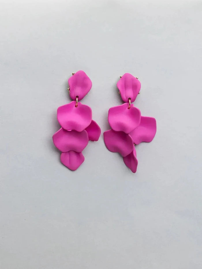 Leaf Earrings Strong Pink