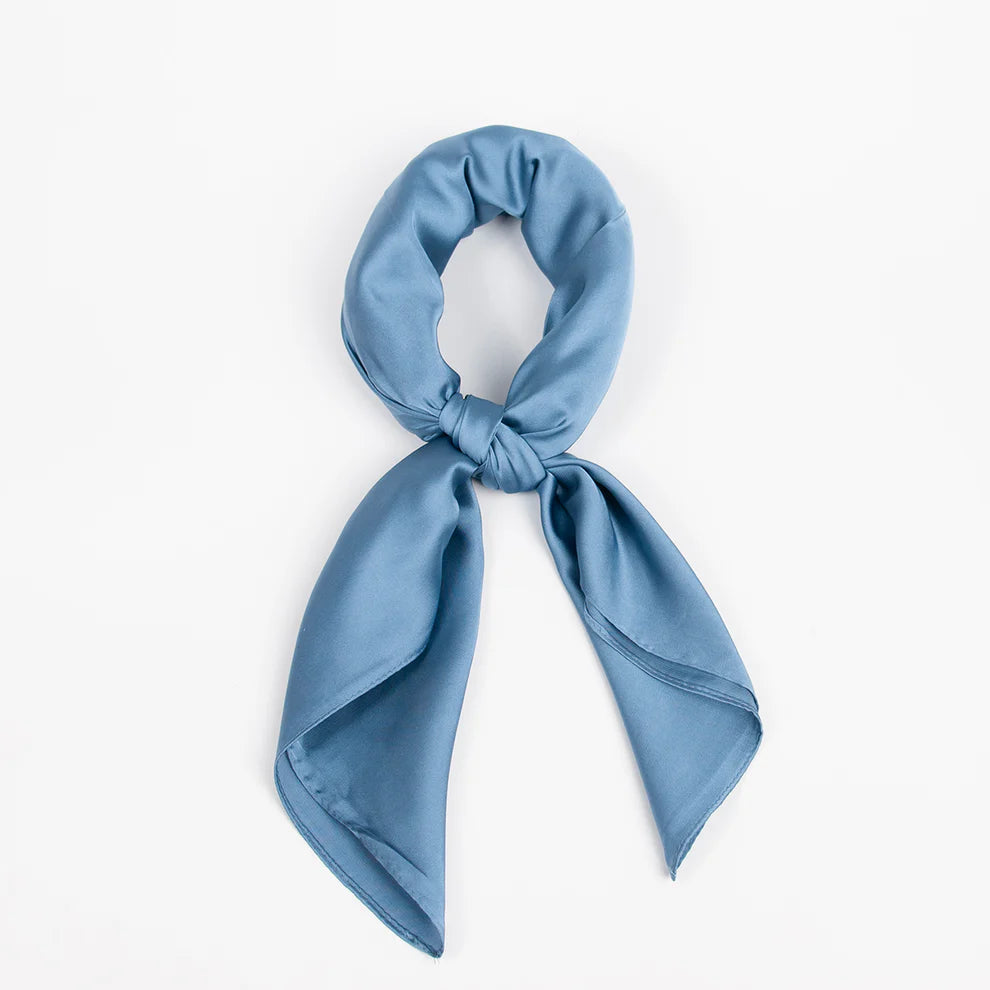 SCARF ENFÄRGAD ROSENVINGE