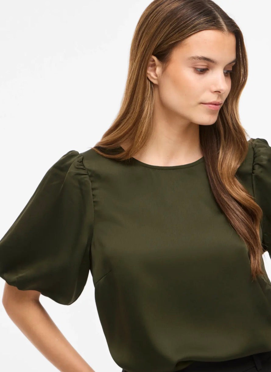 VIELLETTE 2/4 SATIN PUFF TOP