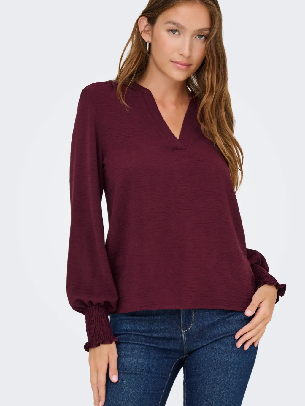 ONLMETTE V-NECK LS SMOCK TOP