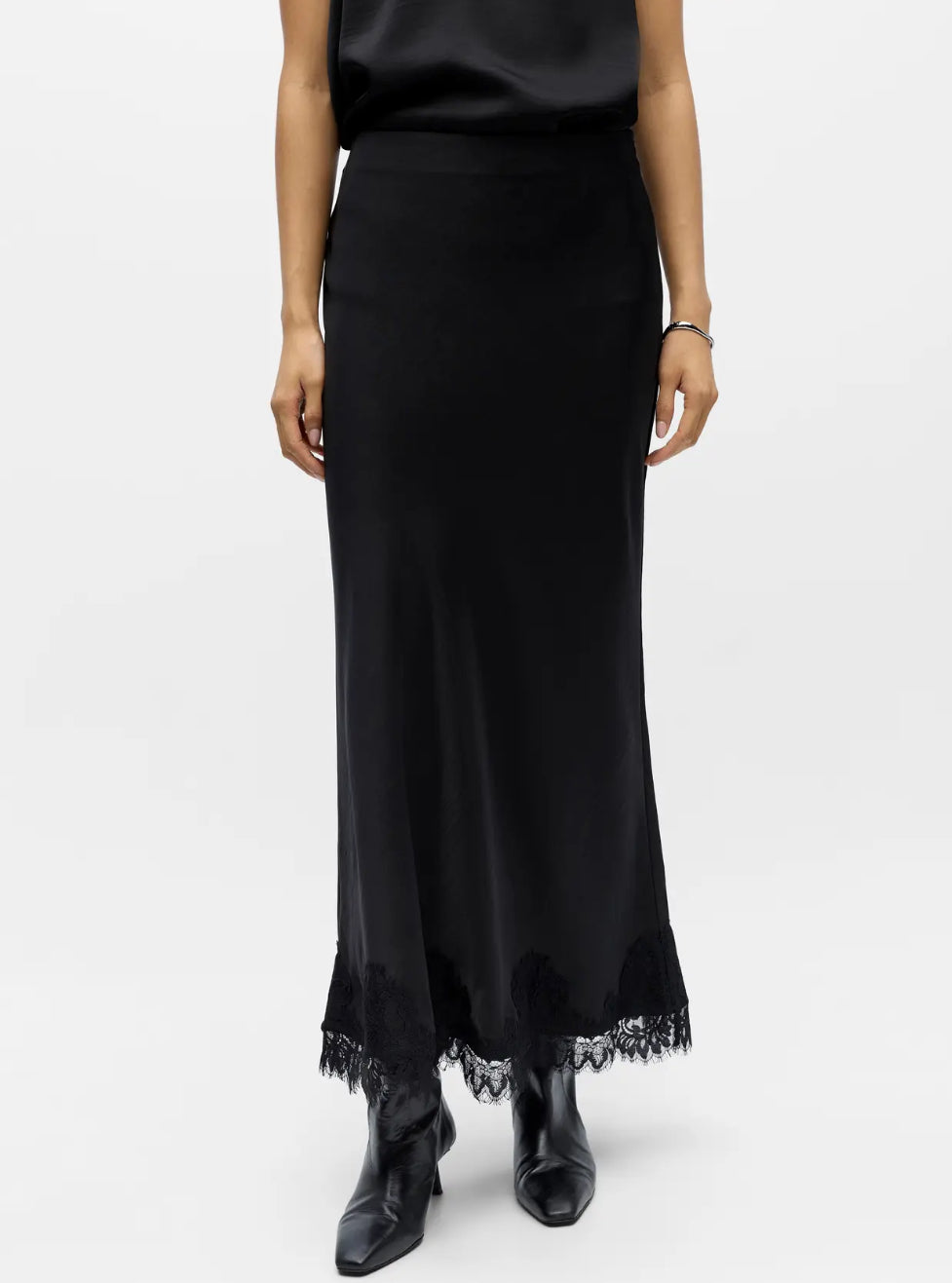 OBJNALINE MW LONG LACE SKIRT