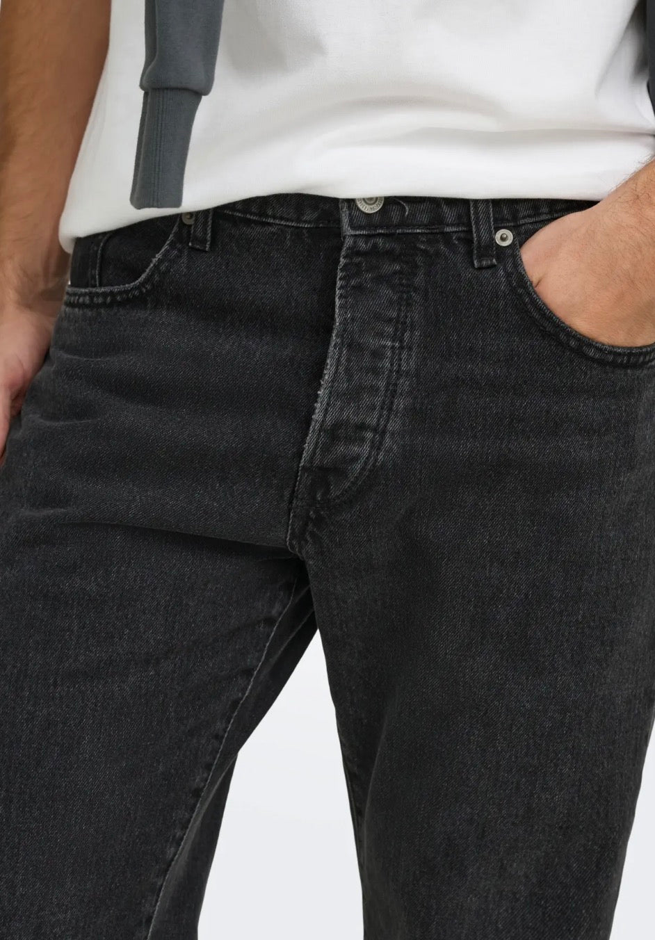ONSEDGE STRAIGHT BLACK 6985 TAI DNM