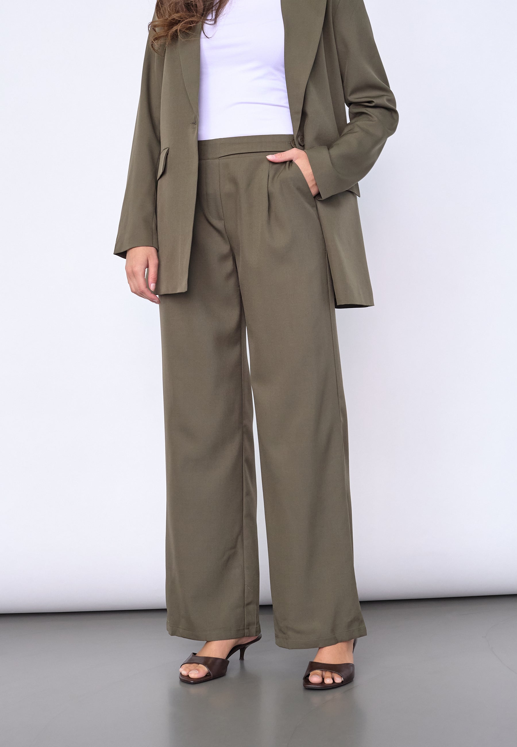 VIKSA PANTS