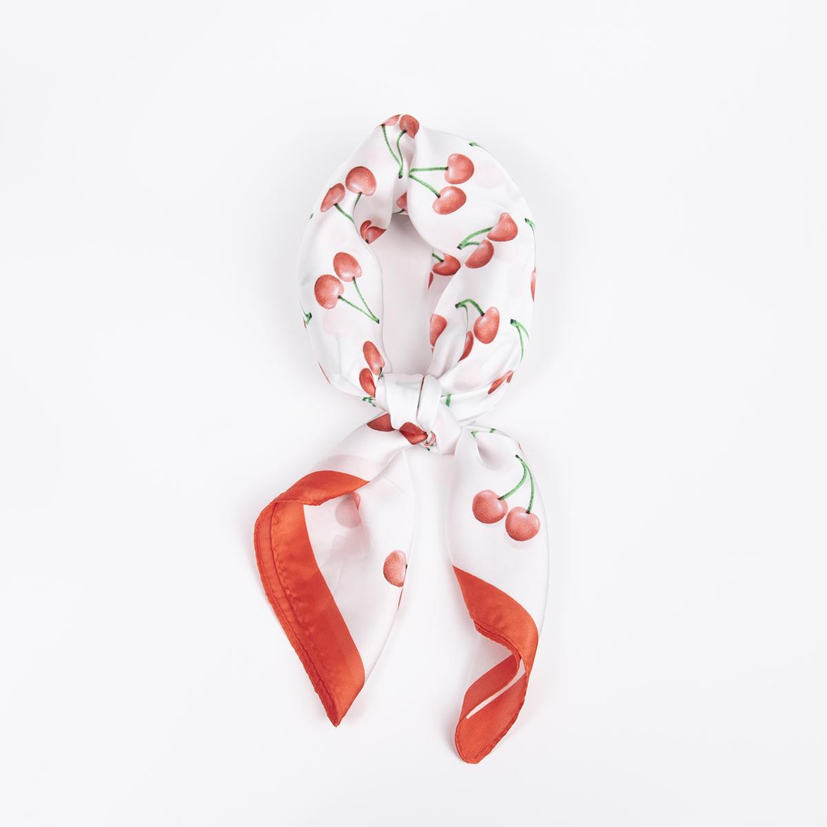Scarf körsbär