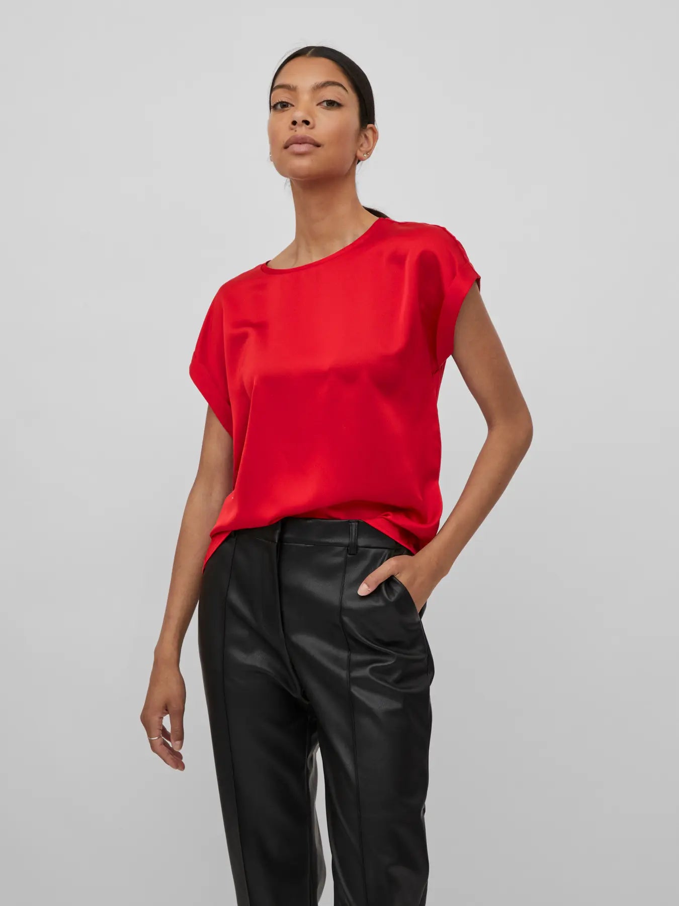 VIELLETTE S/S SATIN TOP
