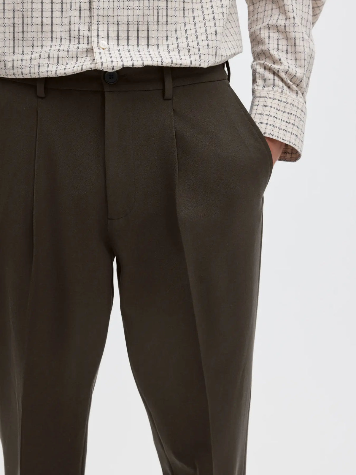 SLM190-REG TAPERED FINN FLEX PANTS