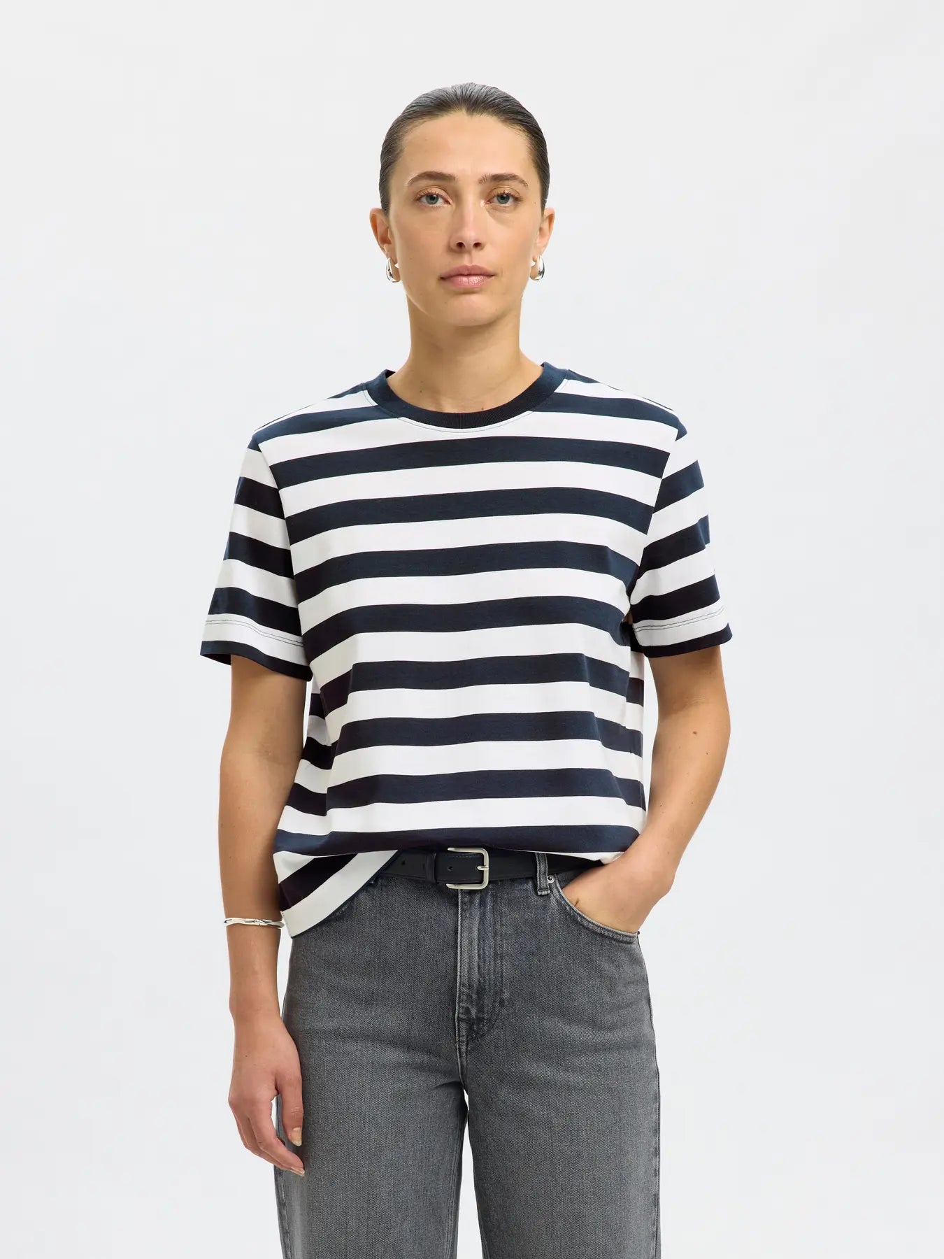 SLWESSENTIAL SS STRIPED BOXY TEE