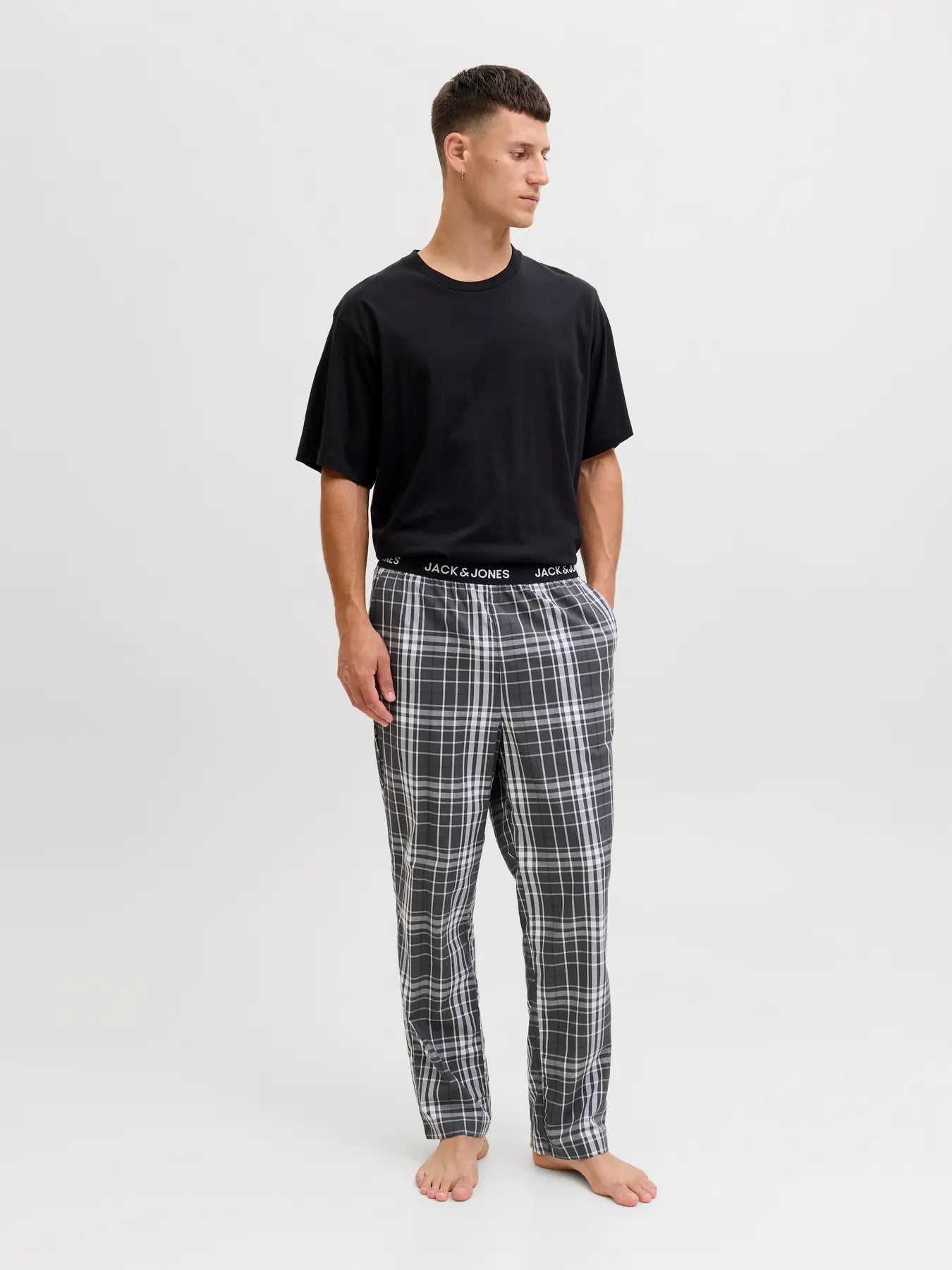JACLUCA SS TEE AND WOVEN PANTS