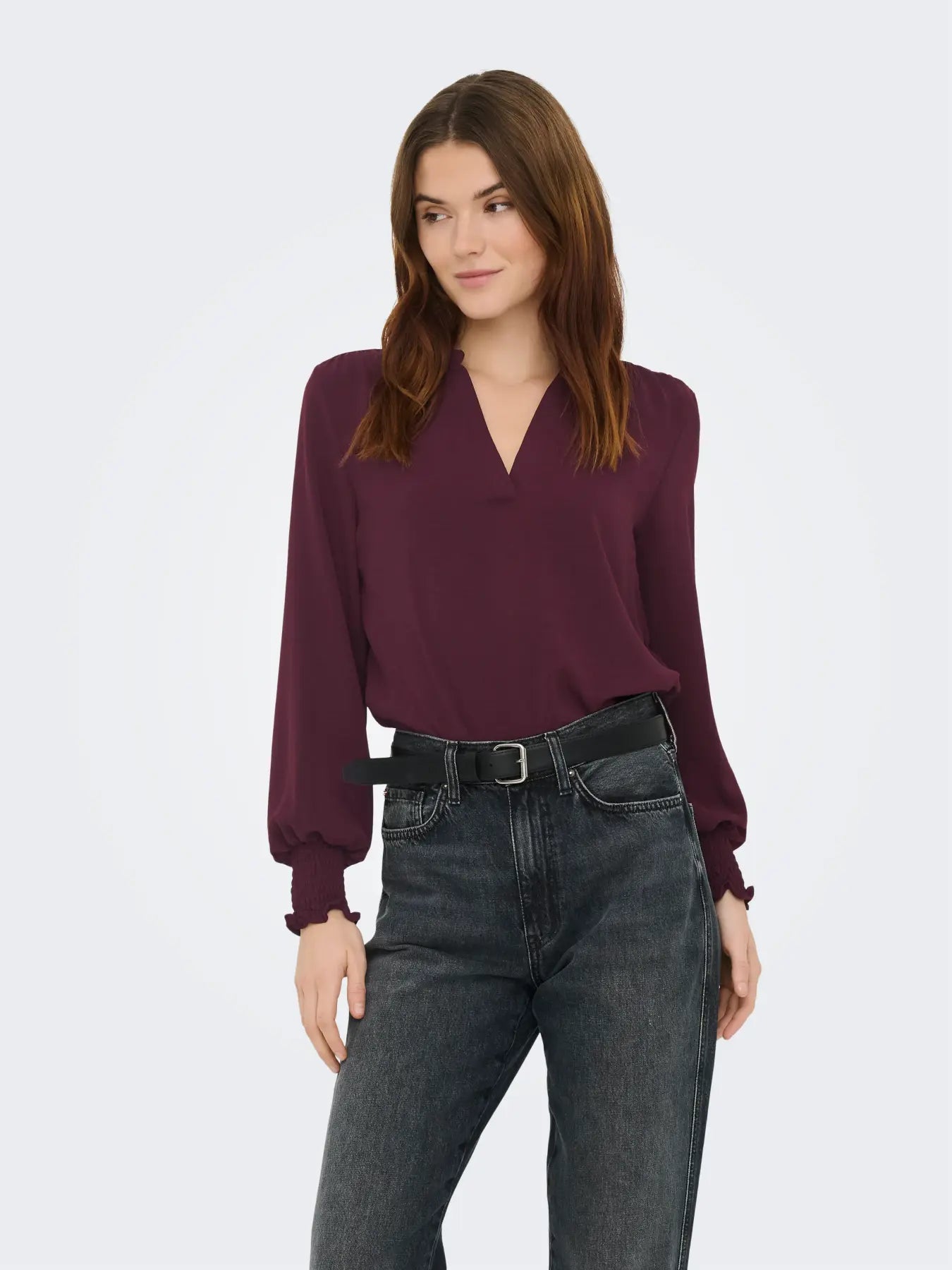 ONLMETTE V-NECK LS SMOCK TOP