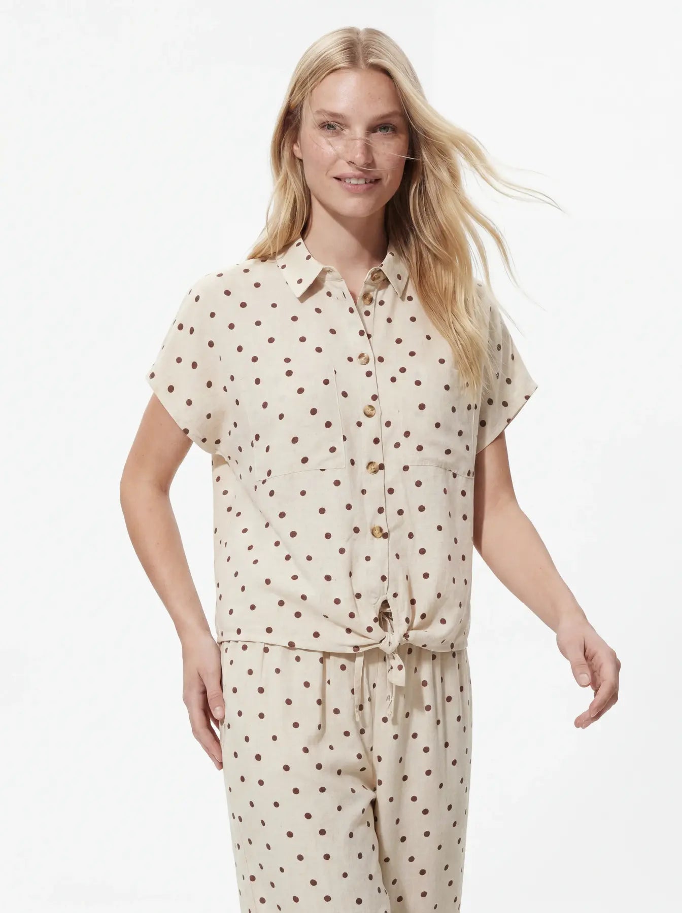 PCPIA LINEN BLEND SS TIE SHIRT