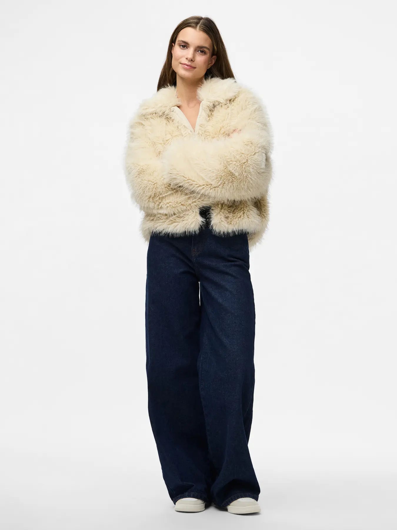 PCJILLA SHORT FLUFFY JACKET