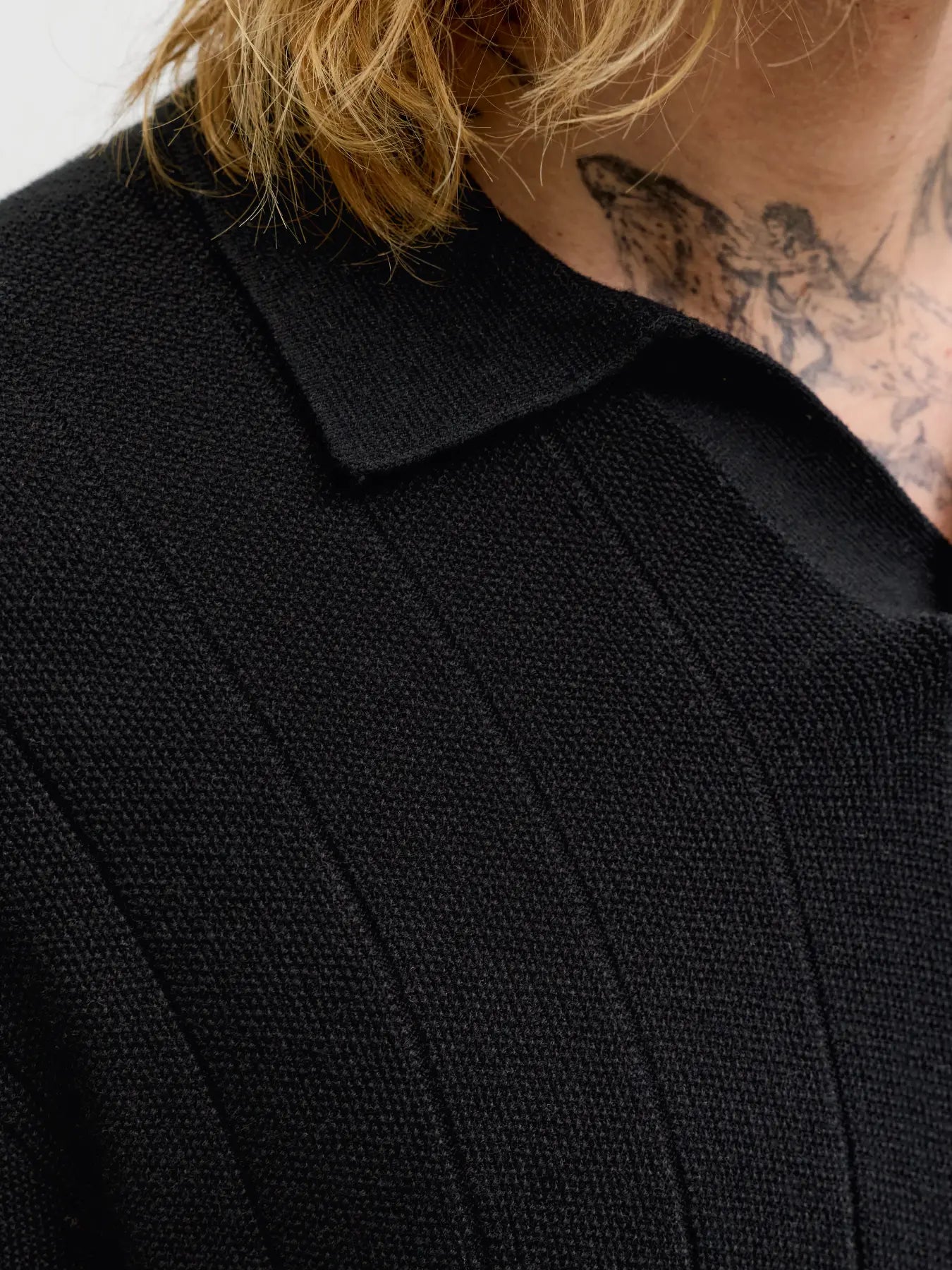JJEBRADLEY KNIT SPLIT NECK SS