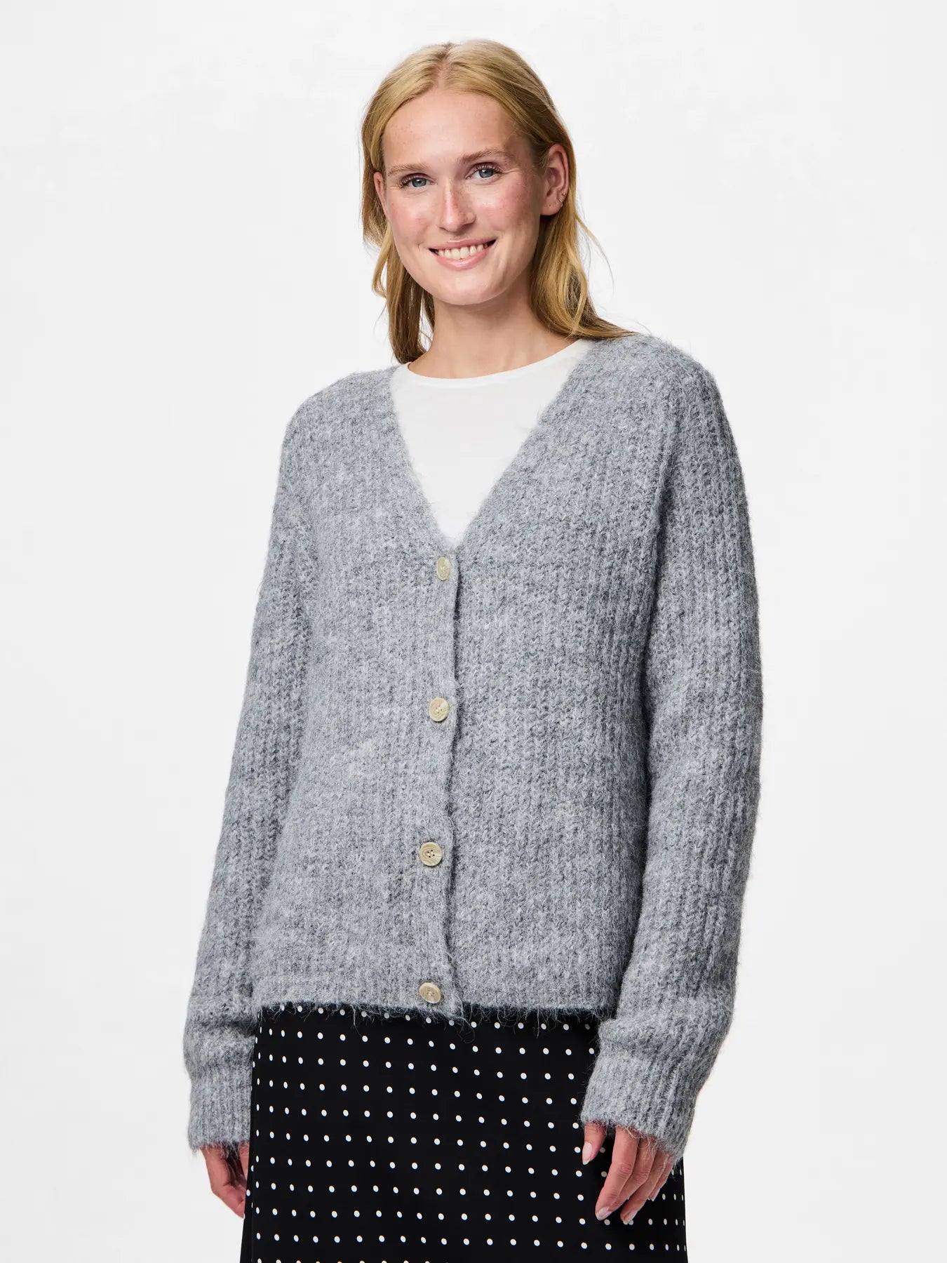PCCLEO LS V-NECK KNIT CARDIGAN