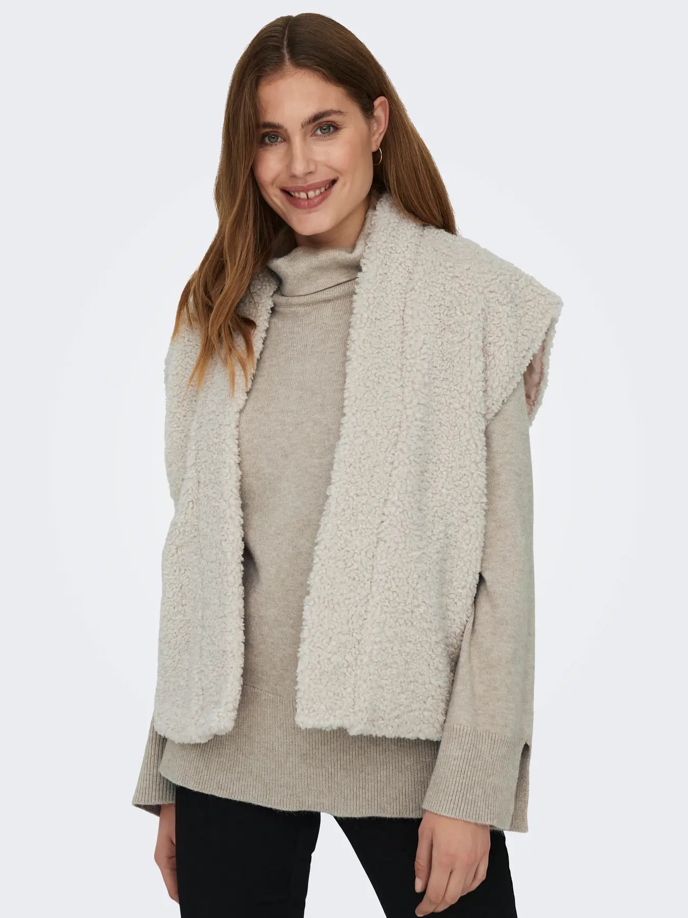 Onlnaya Teddy Waistcoat