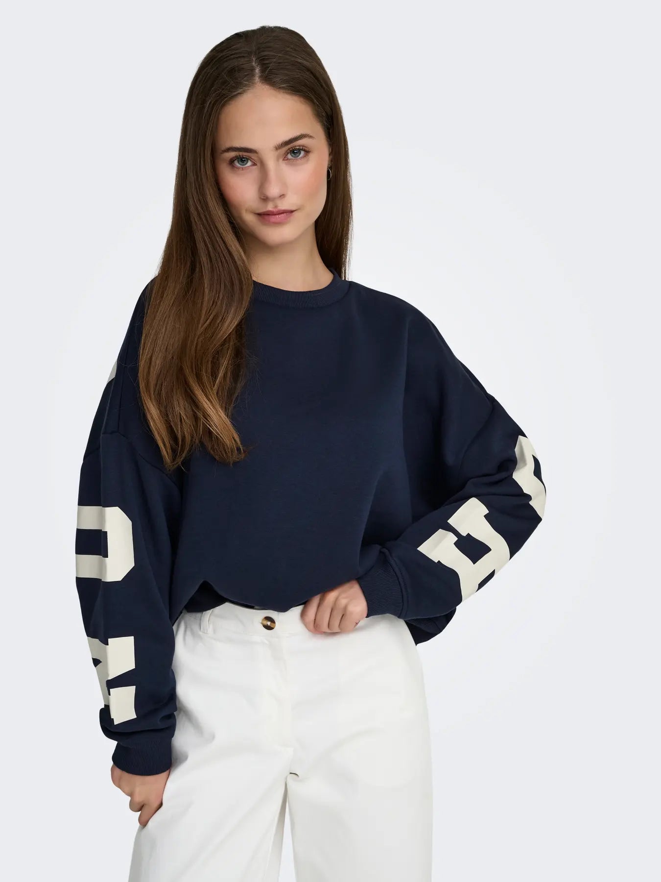ONLSWEAT L/S BACK/SLEEVE PRINT SWT