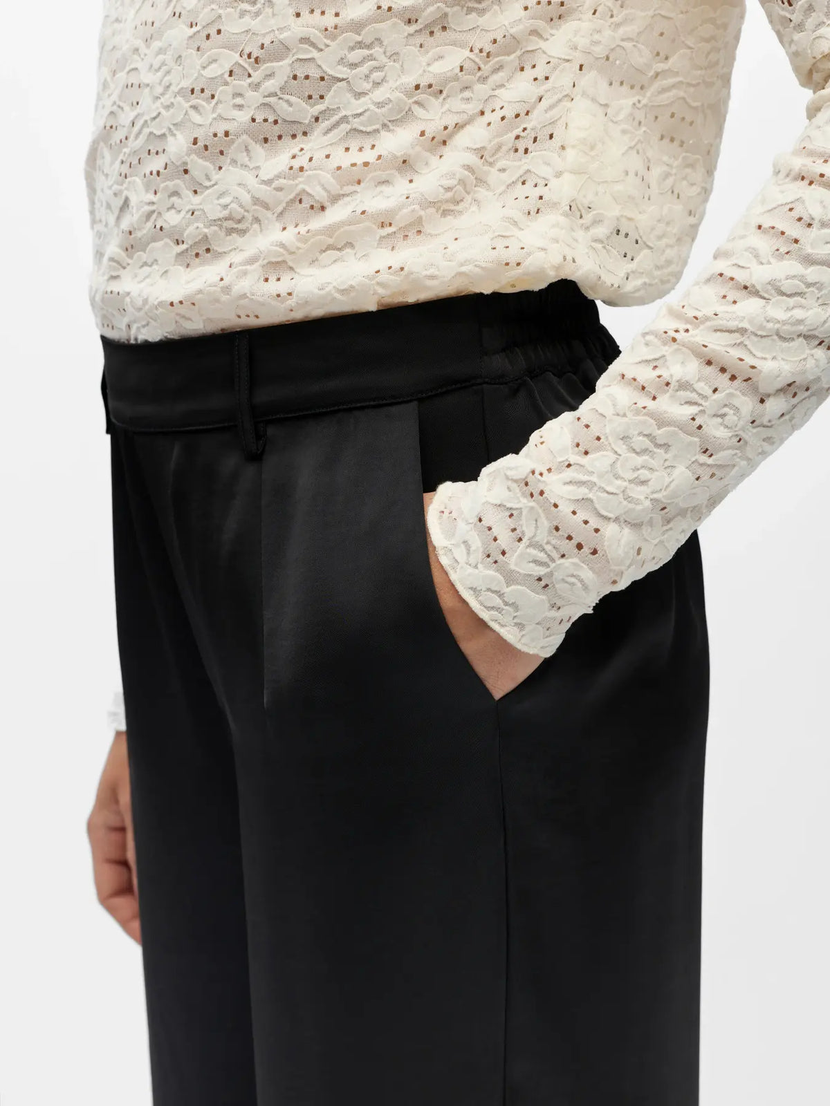 Objchilli MW Lisa Satin Pants