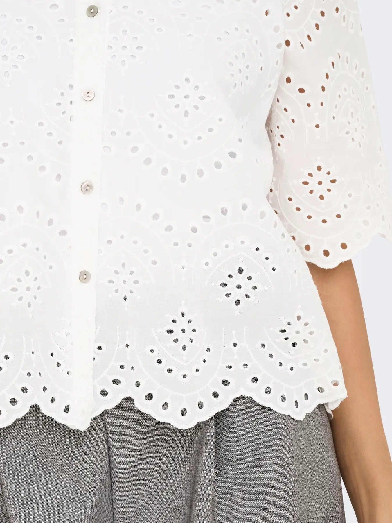 ONLVALAIS S/S SHIRT WVN