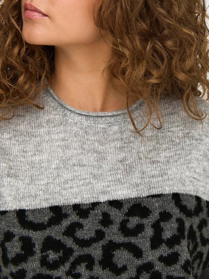 Onljade Animal o-neck Knit