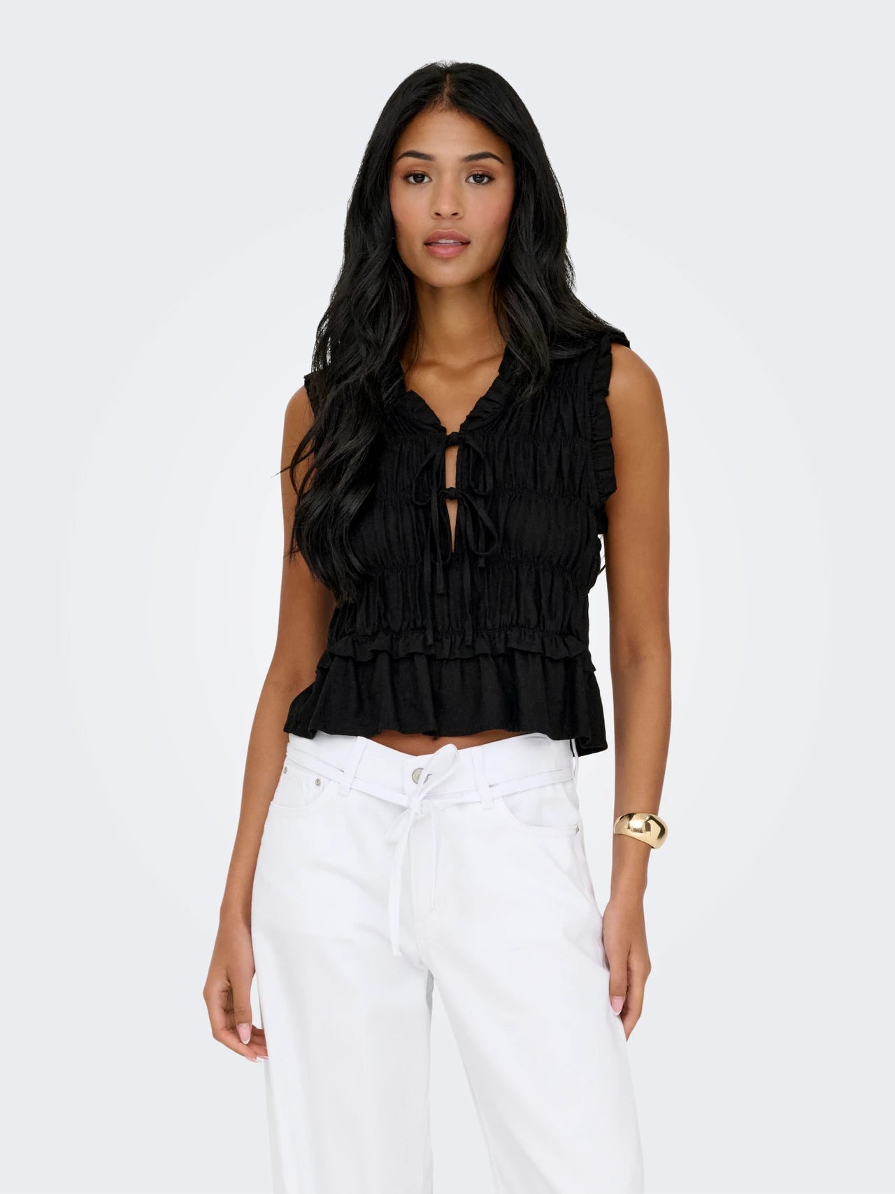ONLGOA S/S LINEN BL FRILL TOP
