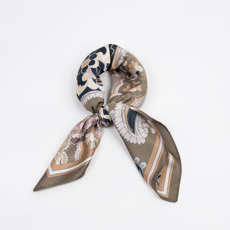 Scarf Ornament